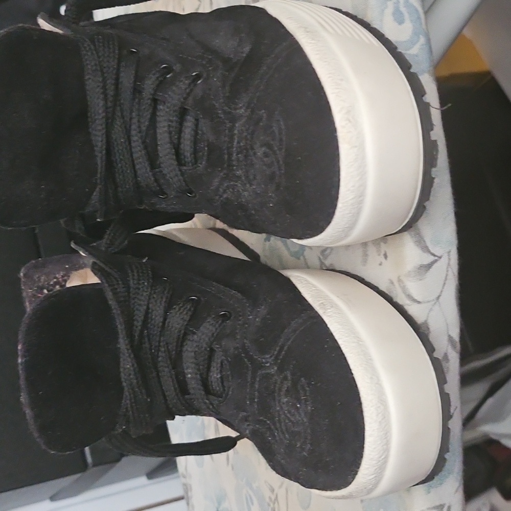 Chanel Black Suede Sneakers - Picture 8 of 9